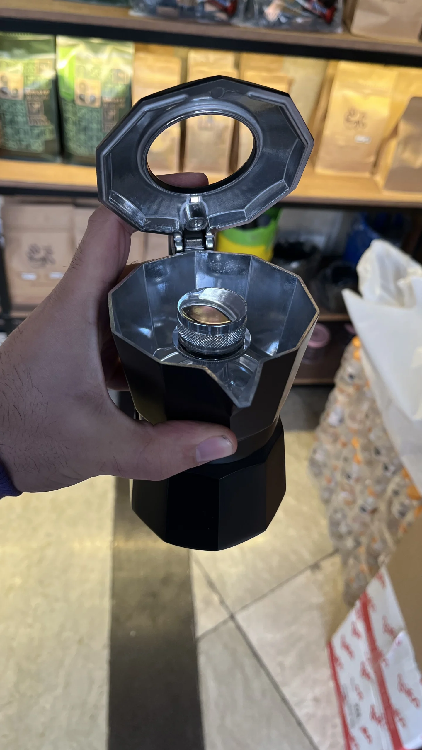 موکاپات کرمسو